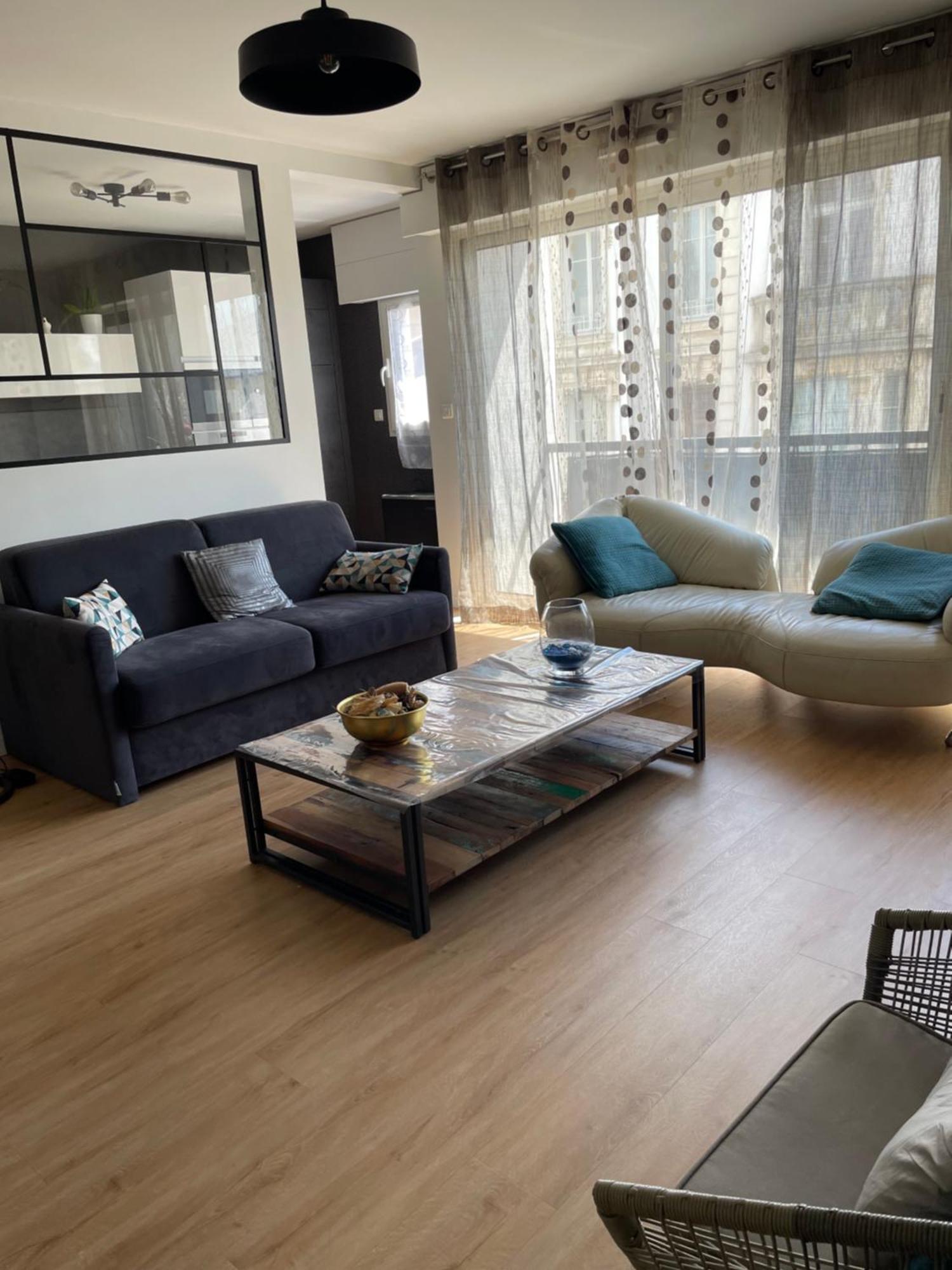 Apartment Spacieux 6 Pers Proche Centre Et Gare Laval - Parking Prive Securise *