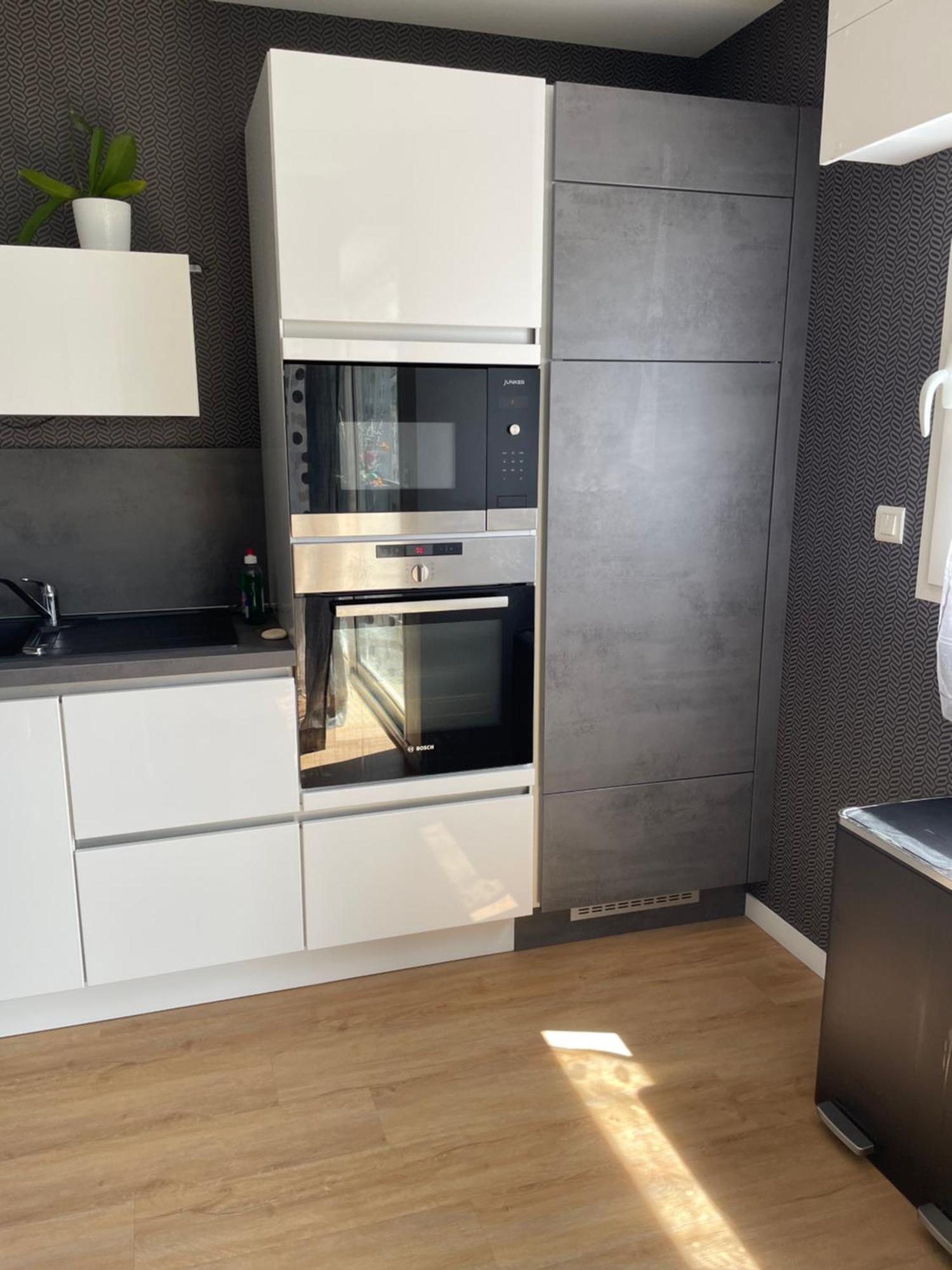 Apartment Spacieux 6 Pers Proche Centre Et Gare Laval - Parking Prive Securise *